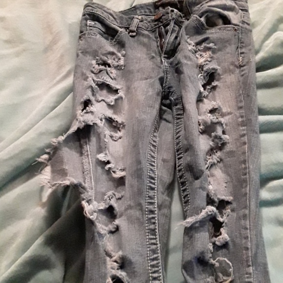 Rue 21 distressed jeans - Picture 1 of 1